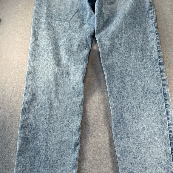 Womens Light Wash Levis Jeans 314 Shaping Straight Size 28 By 30 Preowned - Picture 7 of 9